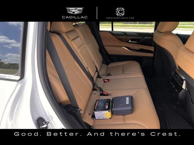 Used 2025 White Lexus Luxury image 28