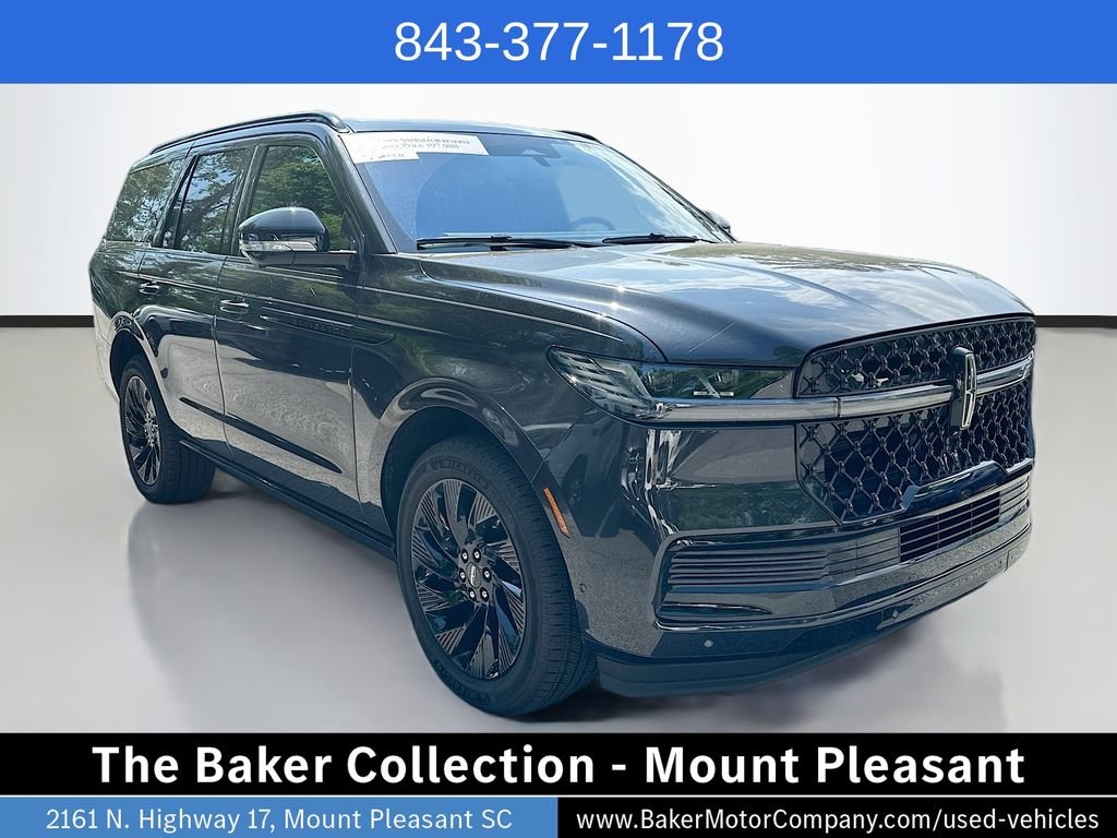 Used 2025 Gray Lincoln Reserve image 3
