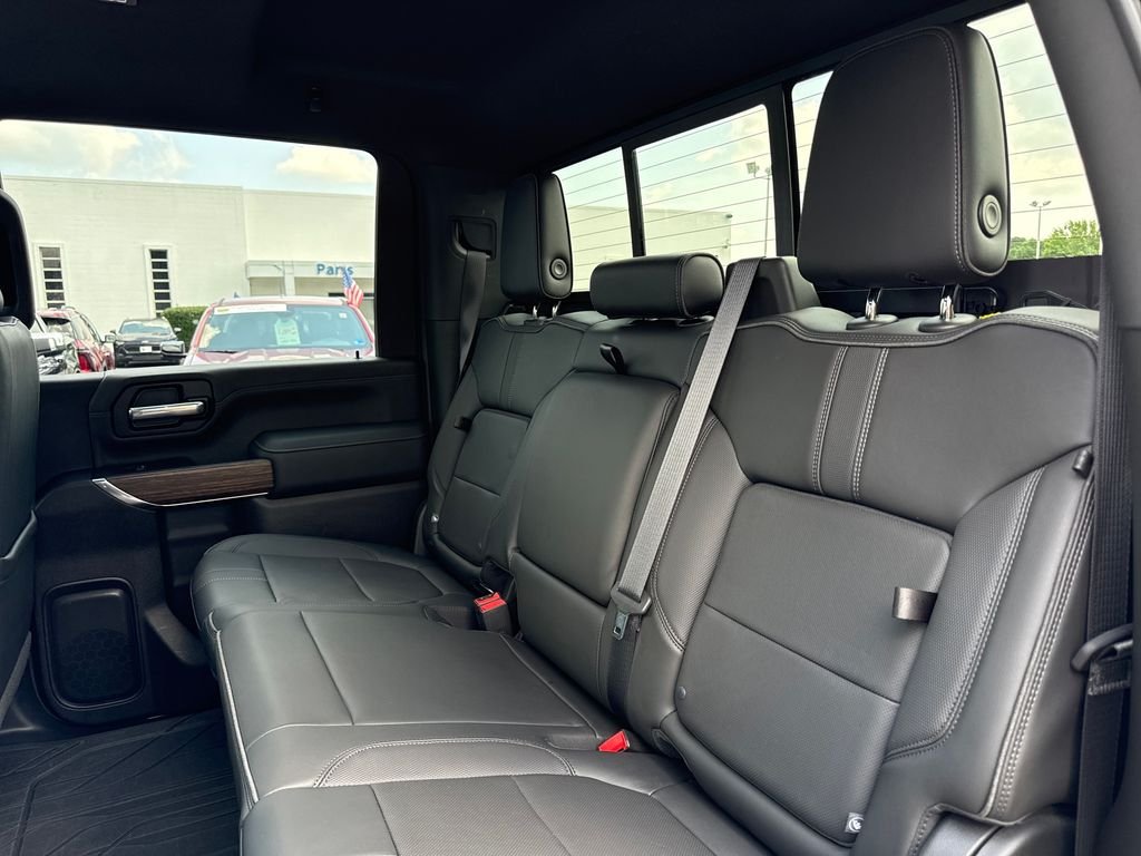 Used 2022 Silver Chevrolet High Country image 21