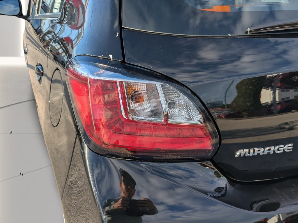 Used 2024 Black Mitsubishi LE image 8