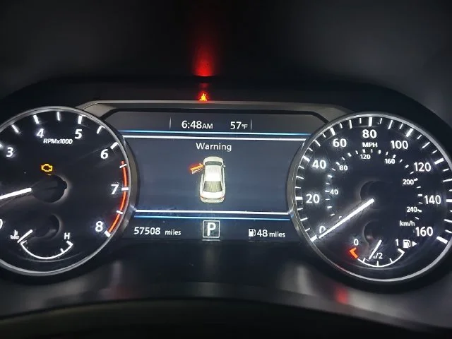 Used 2024 White Nissan SR image 18