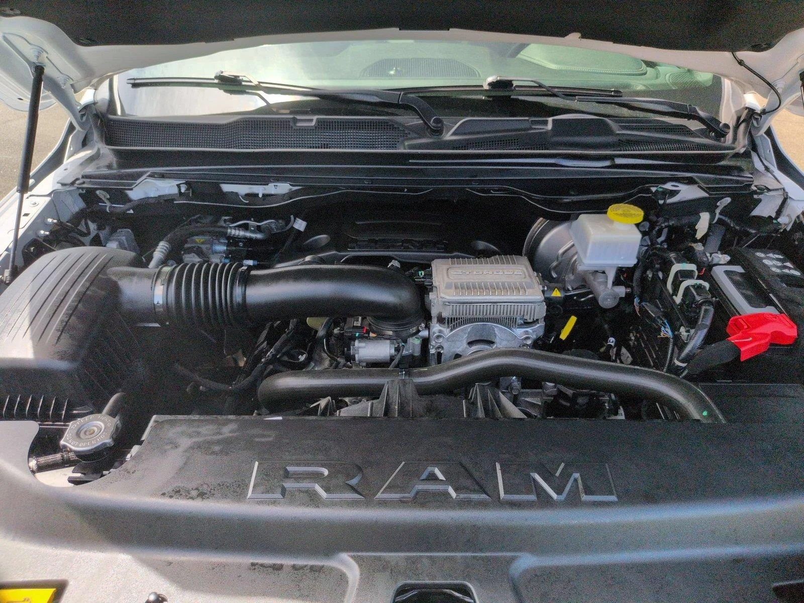 Used 2024 Bright White Clearcoat Ram Laramie image 40