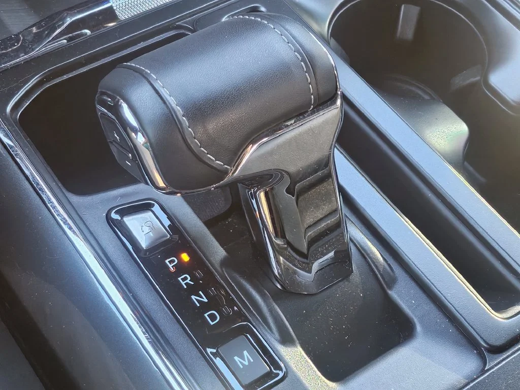Used 2023 Carbonized Gray Metallic Ford Lariat image 36