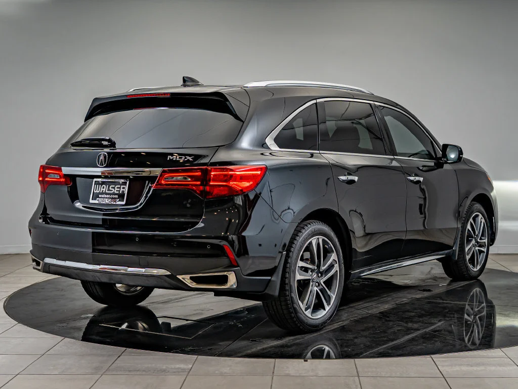 Used 2017 Black Acura 3.5L image 5