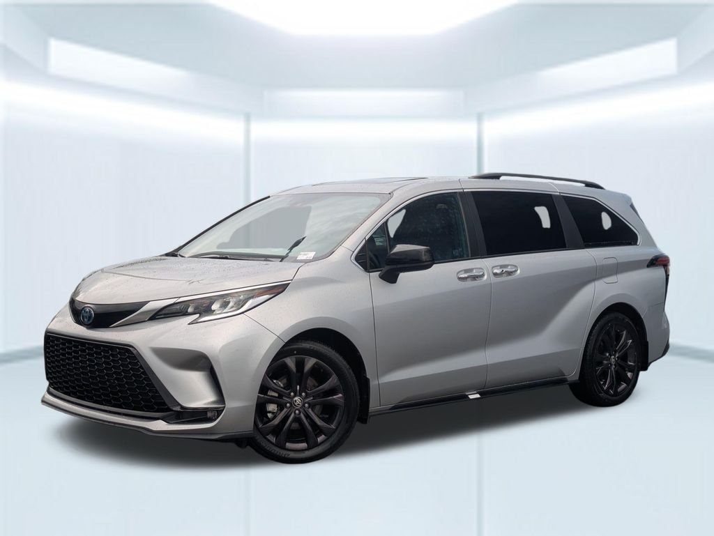 2024 Toyota Sienna XSE