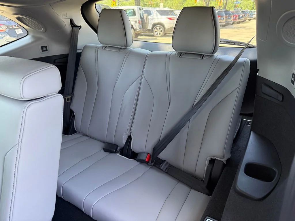 New 2026 Canyon River Blue Metallic Acura Advance Package image 17