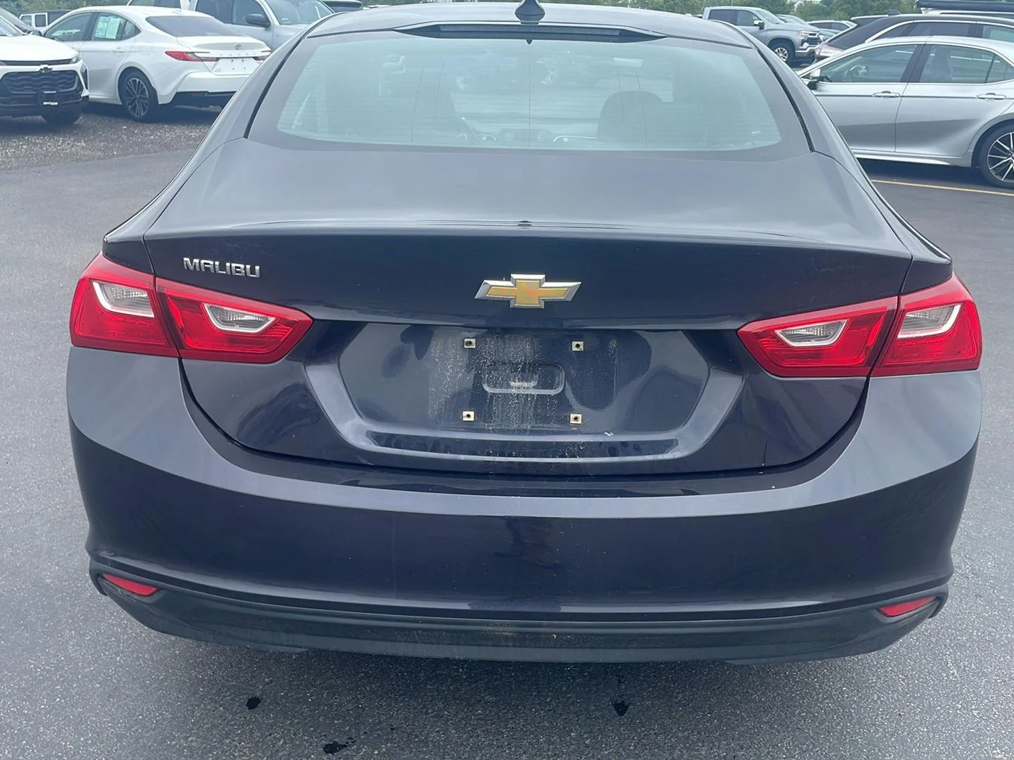 Used 2022 Dark Ash Metallic Chevrolet LS image 8