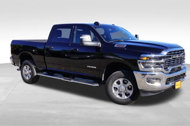 Certified Used 2026 Black Ram Big Horn image 2