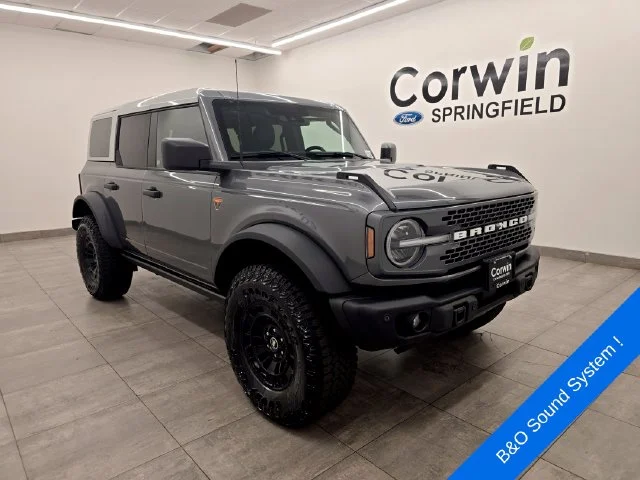New 2026 Carbonized Gray Metallic Ford Badlands® image 7