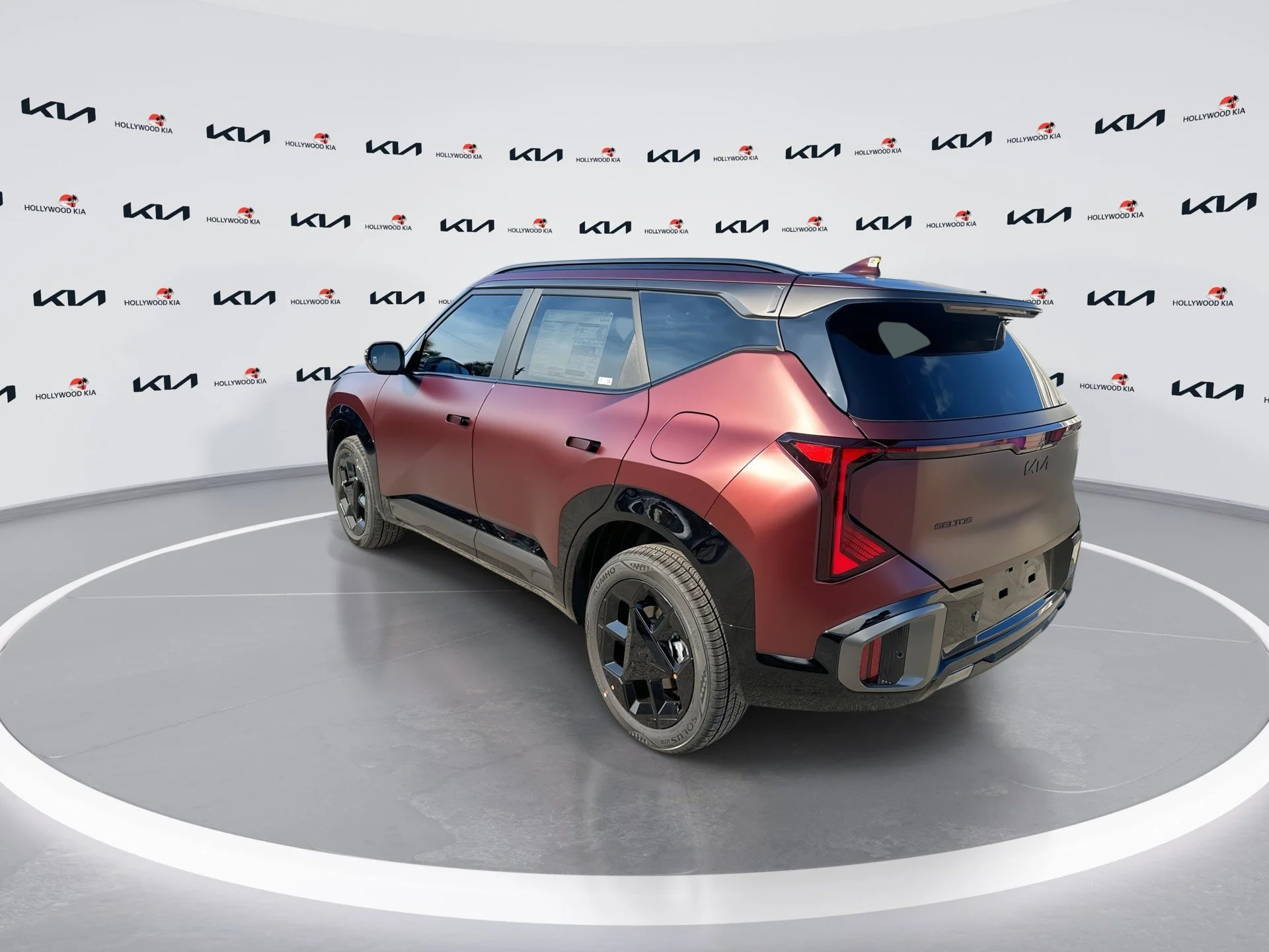 New 2027 Magma Red Matte Kia X-Line S image 6