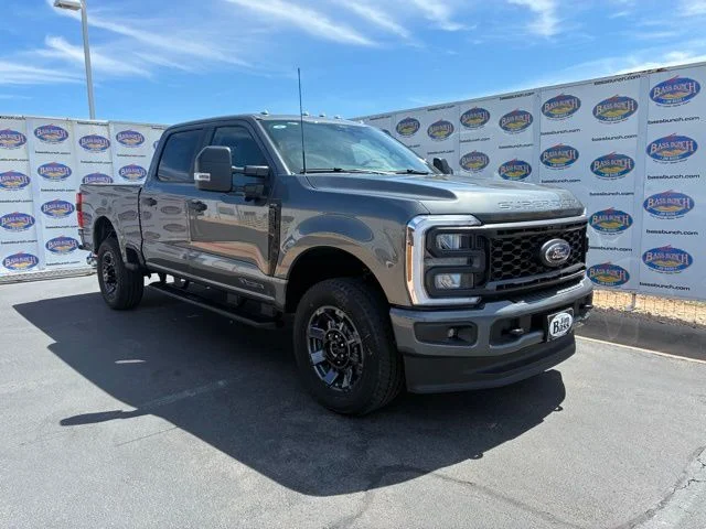 New 2026 Carbonized Gray Metallic Ford XL image 2