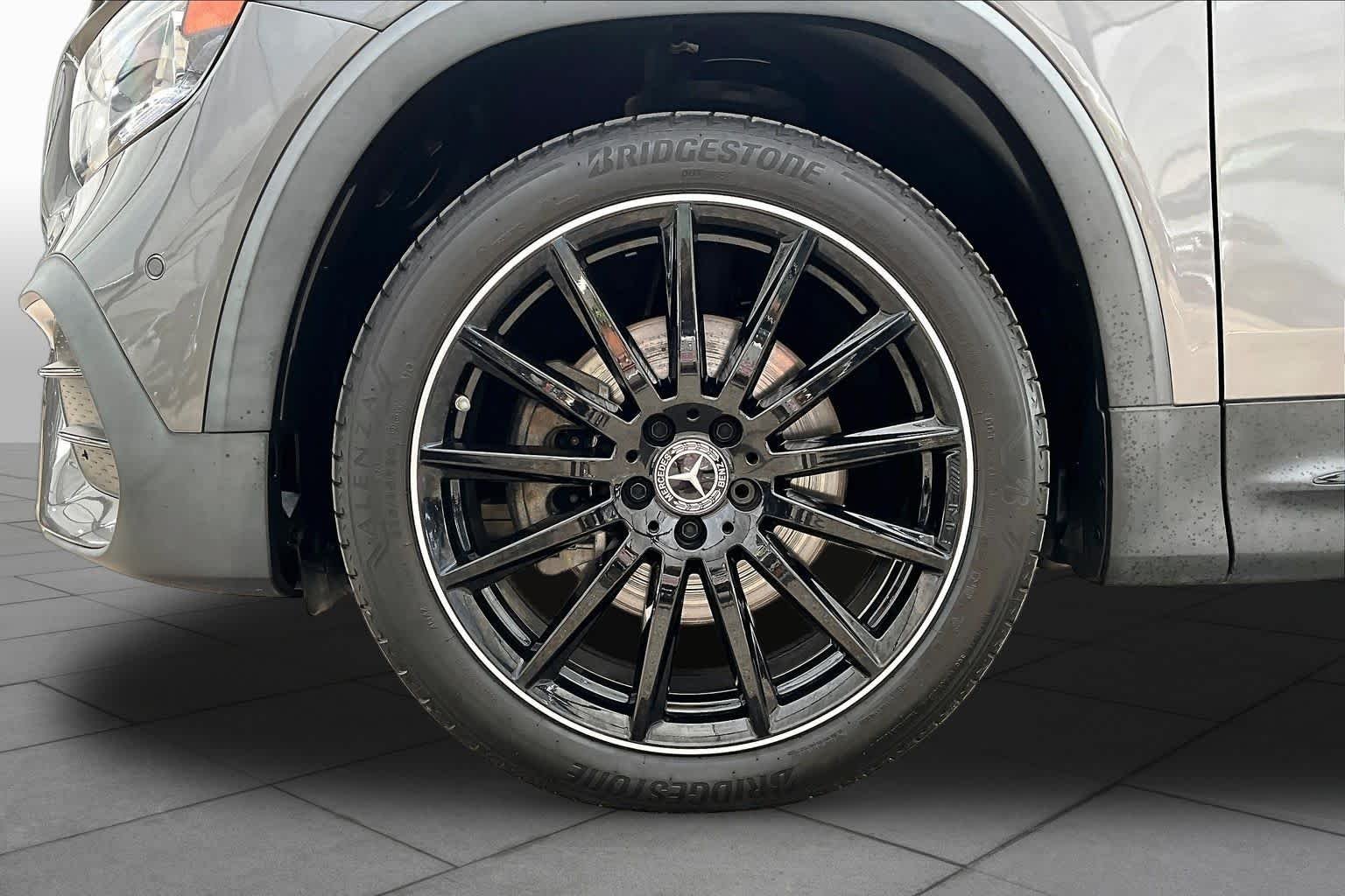 New 2023 Mountain Grey Metallic Mercedes-Benz GLB 250 image 11