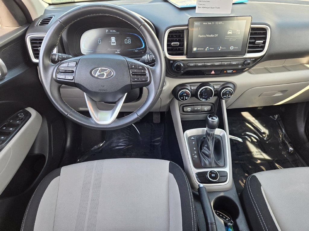 Certified Used 2025 White Hyundai SEL image 13
