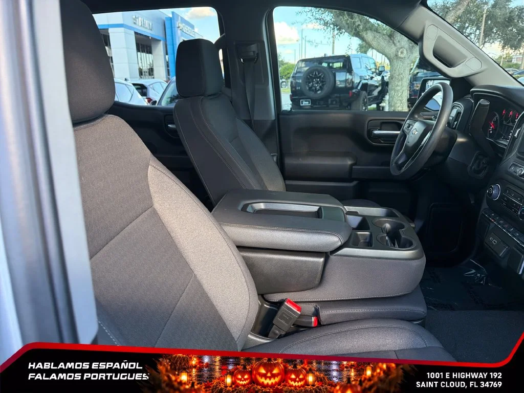 Used 2025 Sterling Gray Metallic Chevrolet Custom image 31