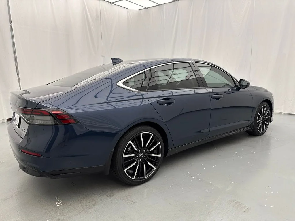 New 2026 Canyon River Blue Metallic Honda Touring image 13