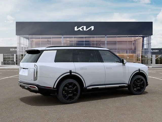 New 2027 White Kia SX Prestige image 7