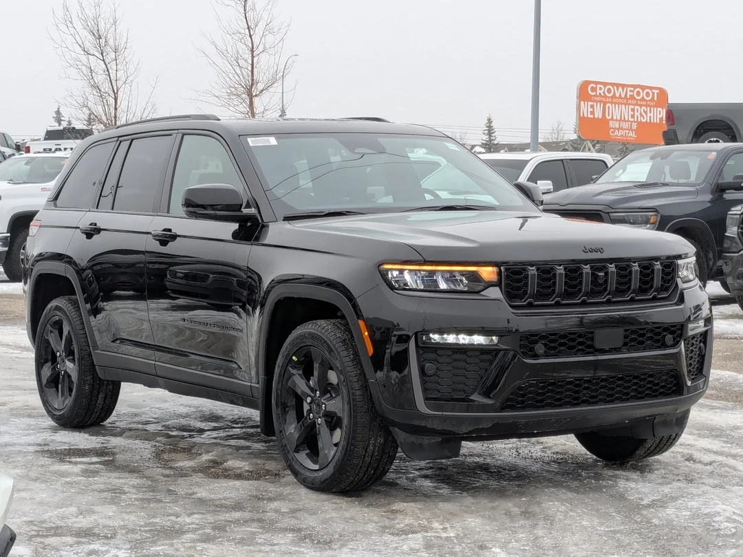 New 2026 Black Jeep Limited - - 4x4 - Panoramic Sunroof - Limited Altitude Pack - 20 Gloss Black Wheels & More! image 2