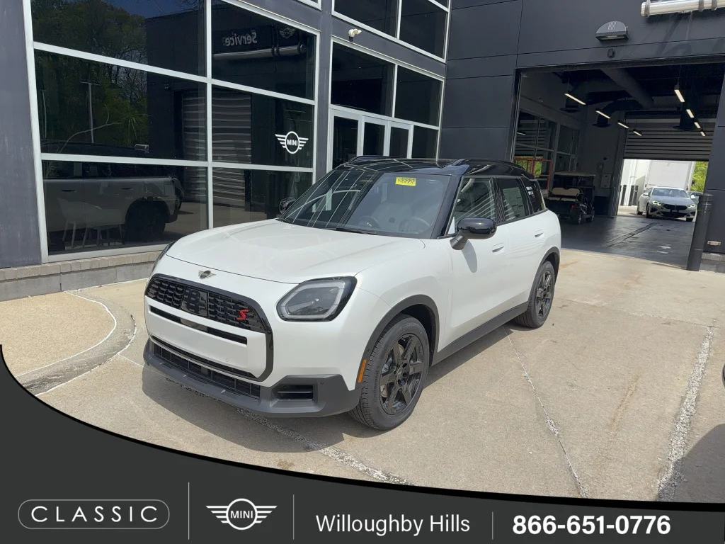 2027 MINI Countryman's photo