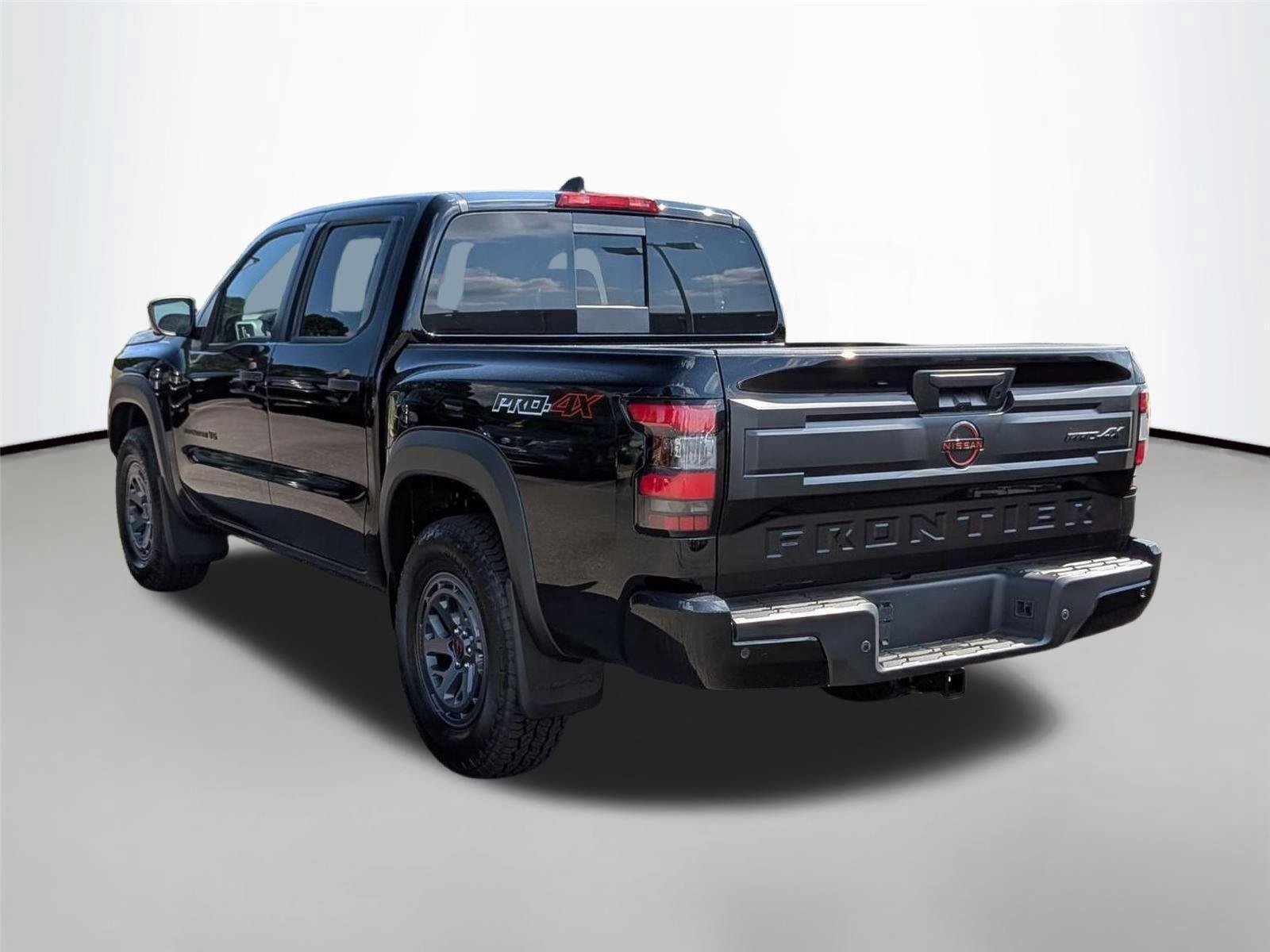New 2027 Super Black Nissan Crew Cab PRO-4X® image 3