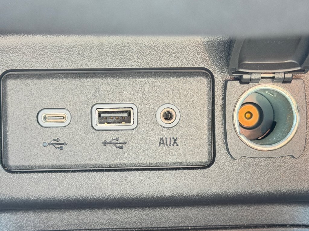 2024 Chevrolet Equinox LT - Photo 16