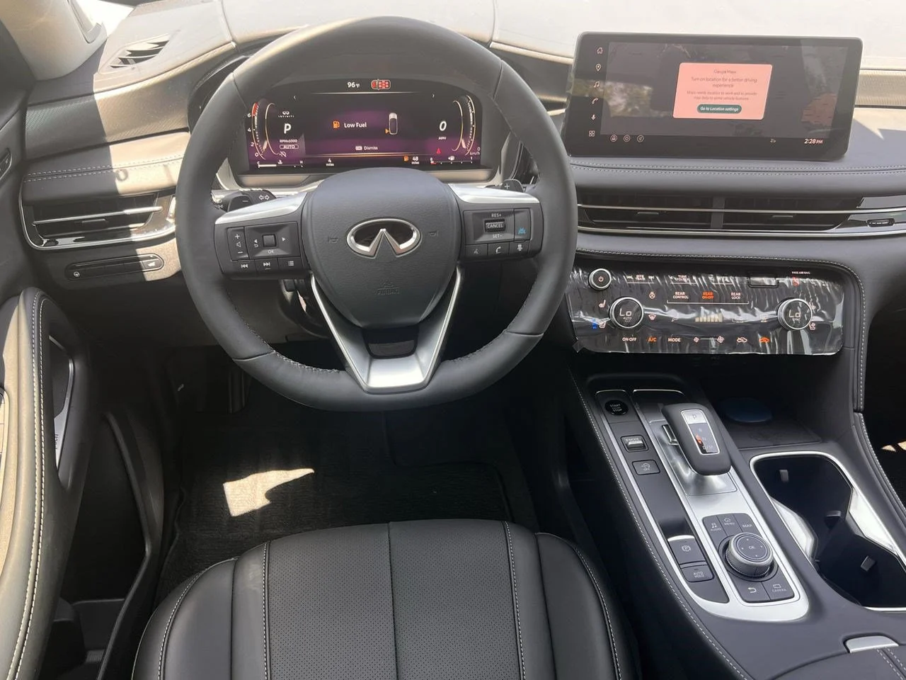 New 2027 MINERAL BLACK INFINITI Luxe AWD image 10
