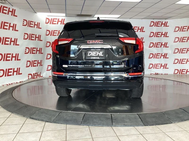 Used 2023 Black GMC Denali image 6