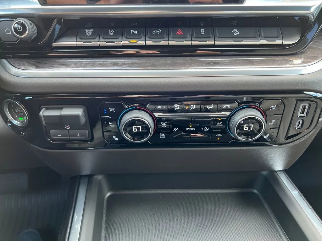 2025 Chevrolet Silverado 2500 HD LTZ - Photo 20