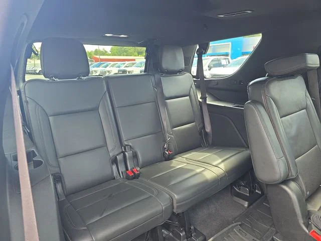 Used 2021 Black Chevrolet High Country image 13