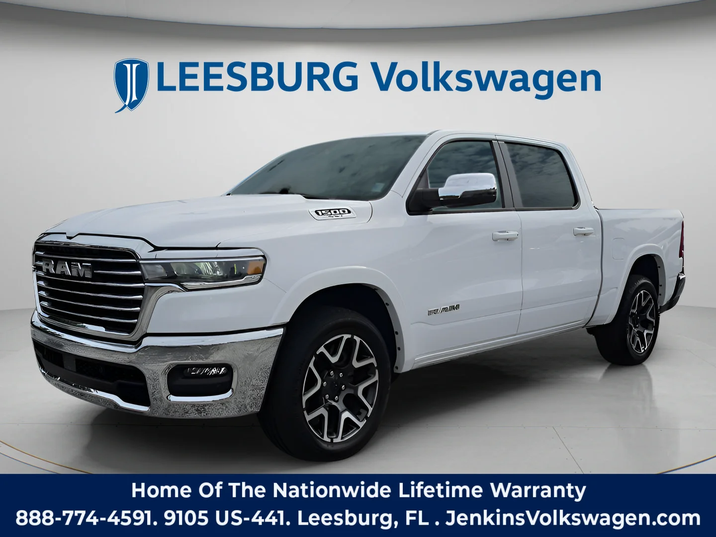 Used 2025 Bright White Clearcoat Ram Laramie image 11