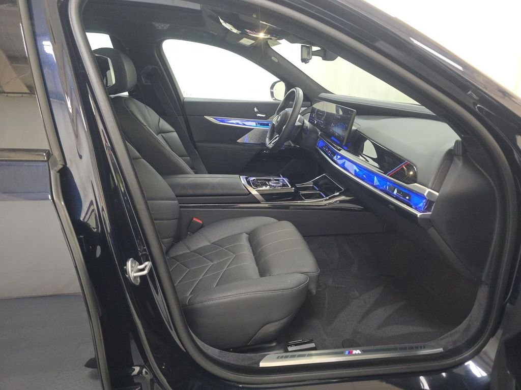 Certified Used 2024 Black BMW xDrive60 image 3