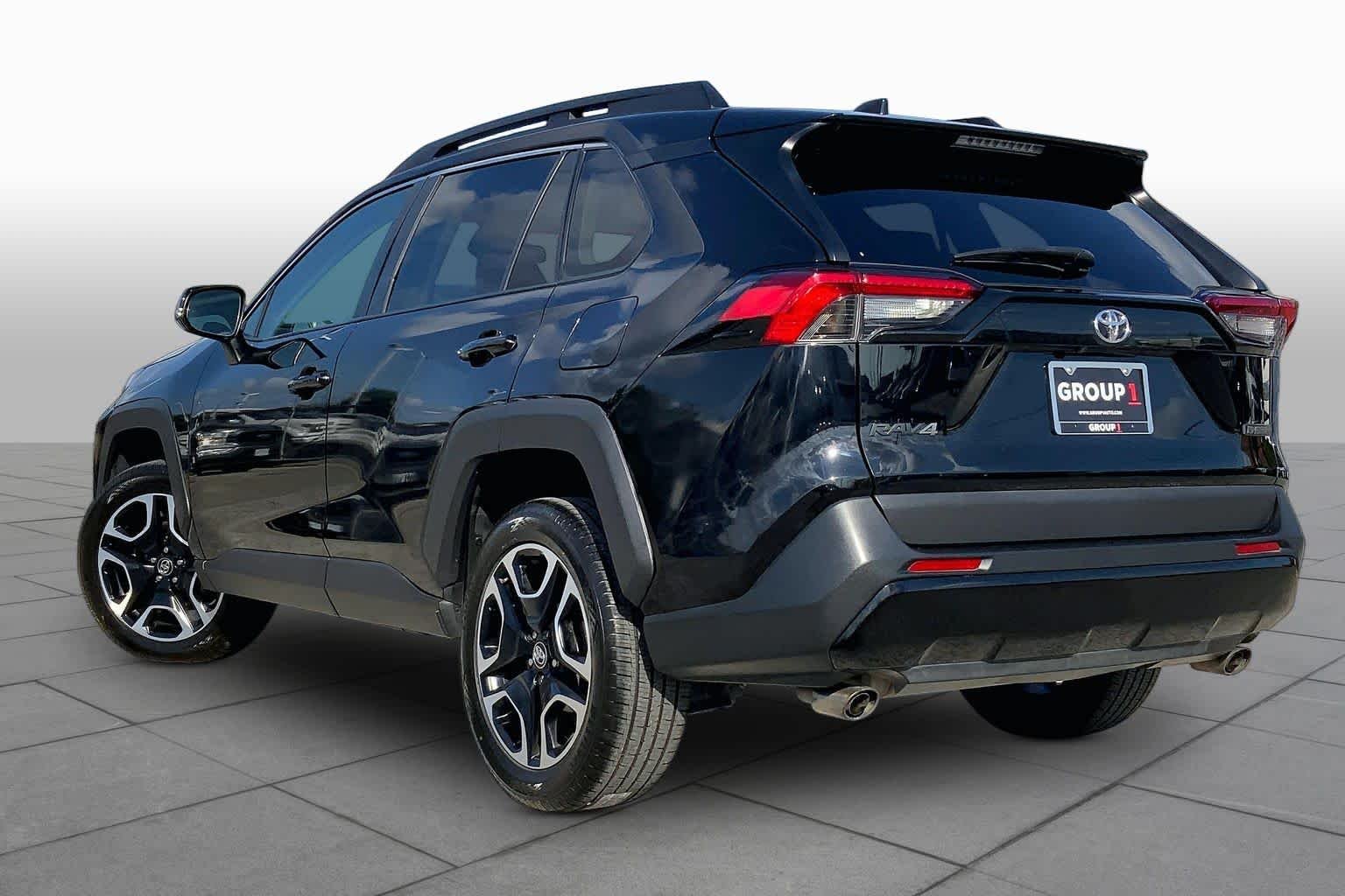 Used 2021 Midnight Black Metallic Toyota Adventure image 12