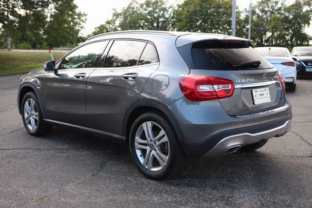 Used 2020 Gray Mercedes-Benz GLA 250 image 7