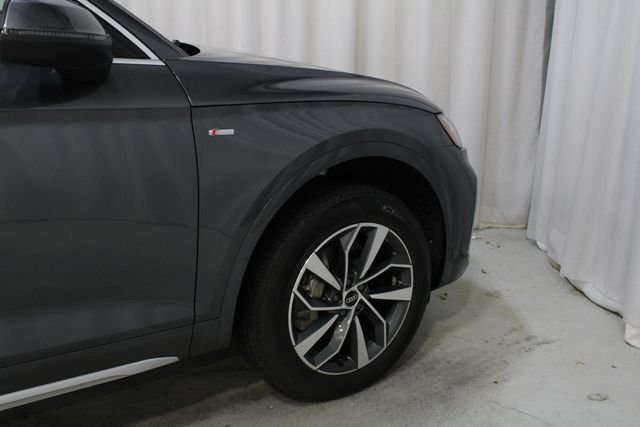 Used 2023 Daytona Gray Pearl Effect Audi 45 S line Premium image 29