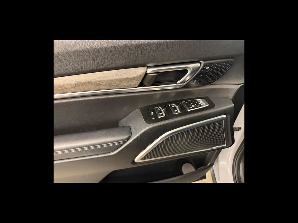 Used 2022 Gray Kia SX image 12
