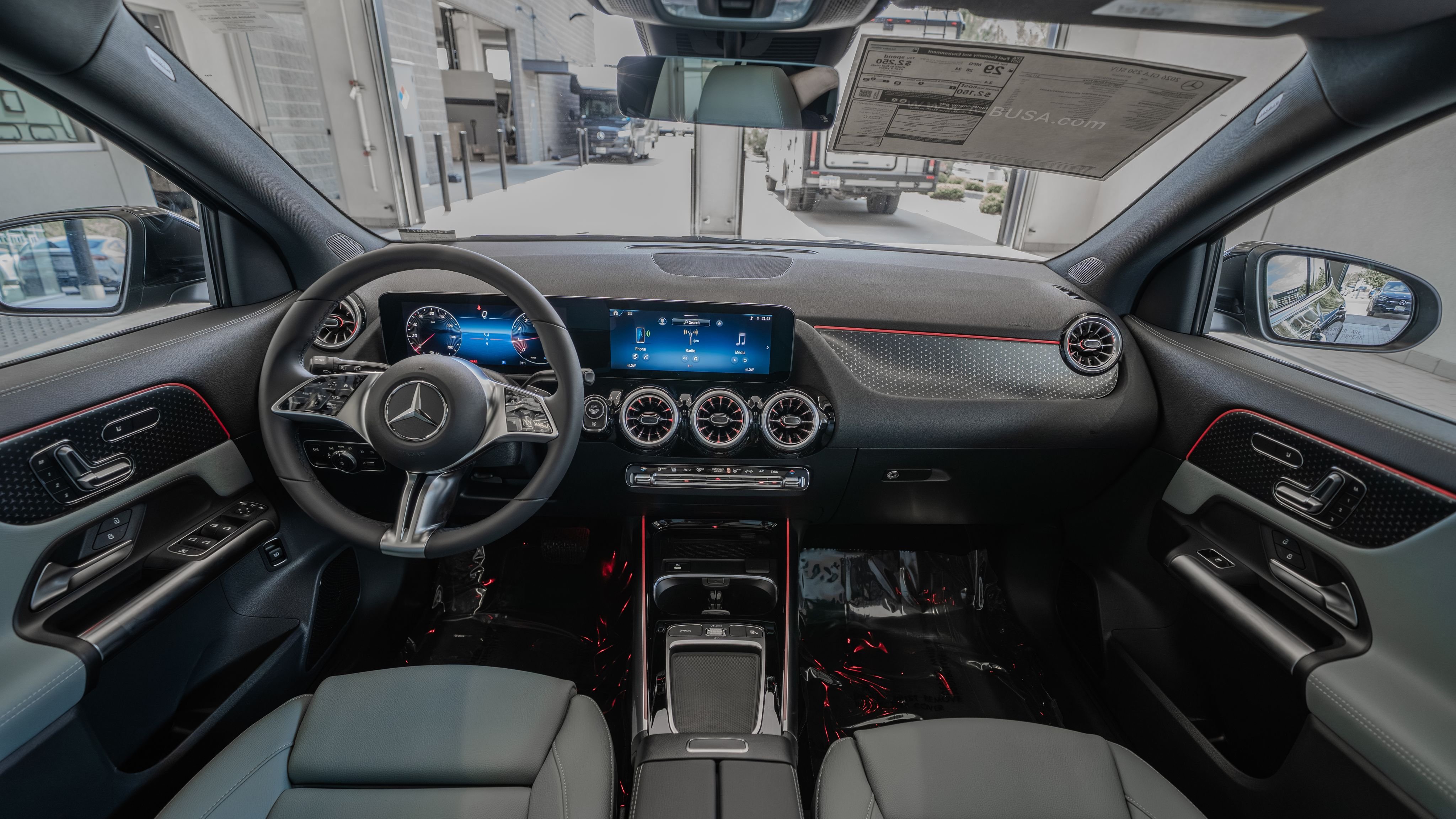 New 2026 Mountain Grey Metallic Mercedes-Benz GLA 250 image 8