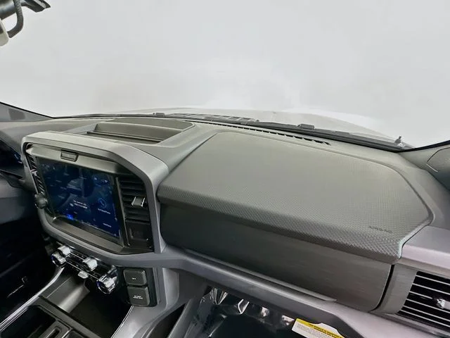 New 2026 Iconic Silver Metallic Ford XLT image 28