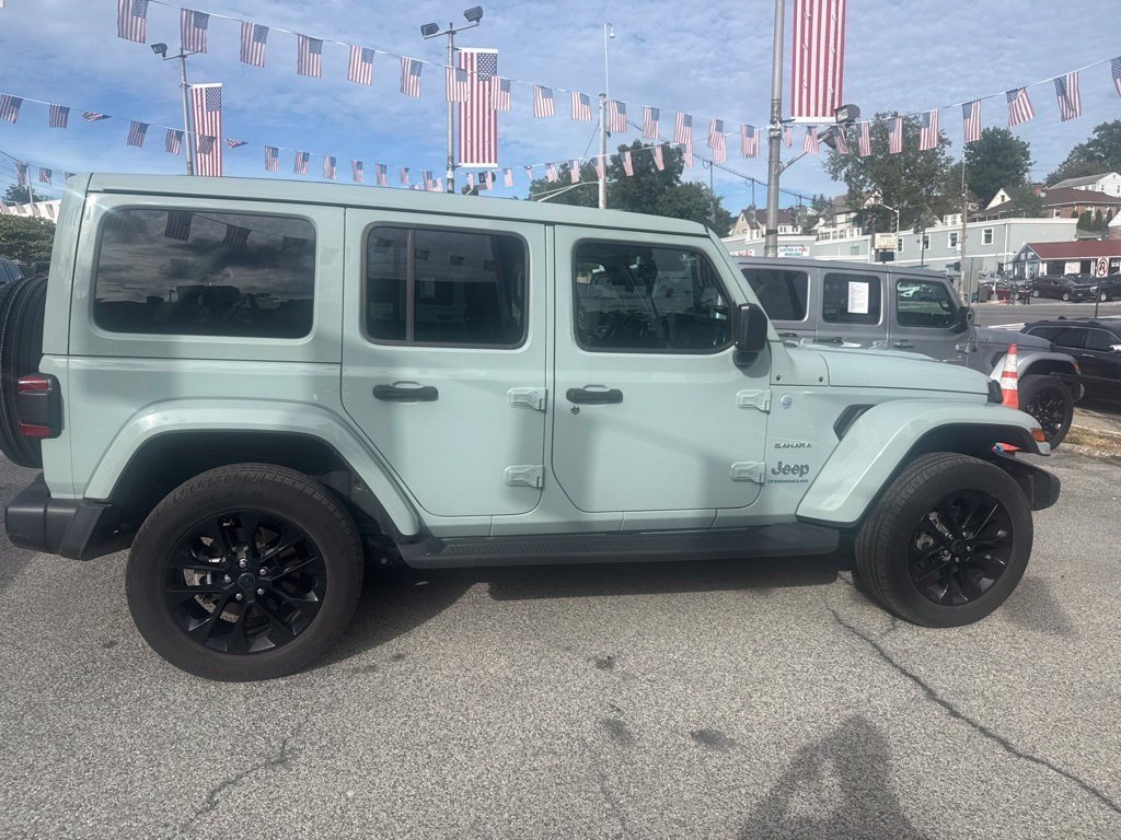 Used 2024 Gray Jeep Sahara 4xe image 4