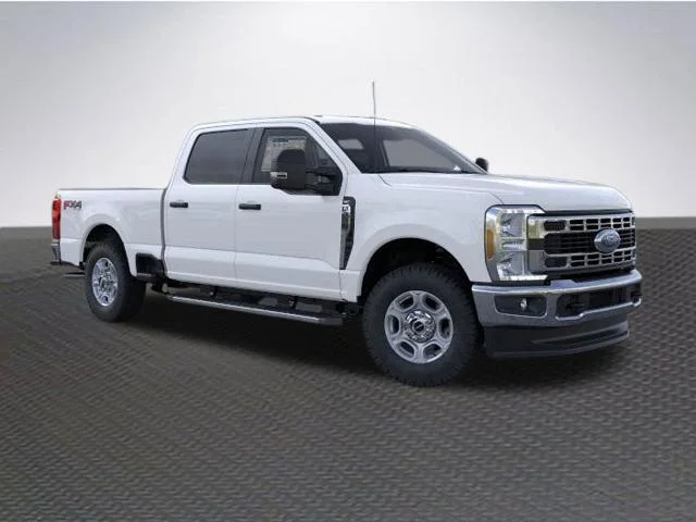 New 2026 Oxford White Ford F-250® XLT image 7