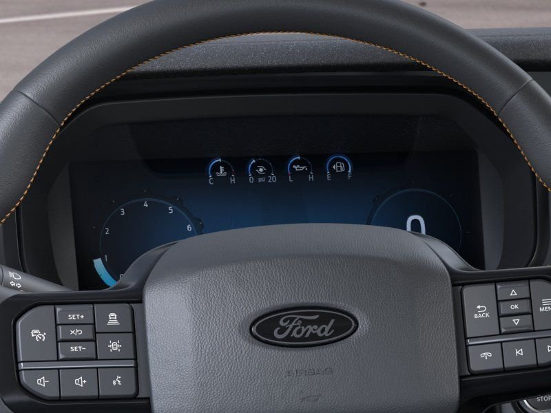 New 2025 Oxford White Ford Tremor image 13