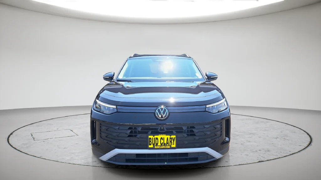 Used 2026 Black Volkswagen S image 2