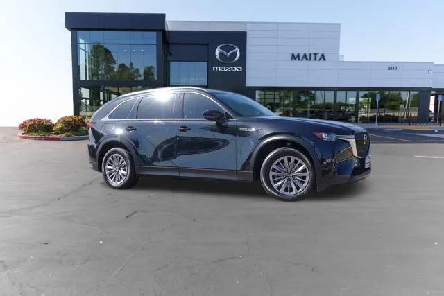 Certified Used 2024 Jet Black Mica Mazda Preferred image 5