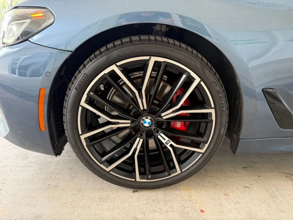 Used 2023 Blue BMW 530i image 16