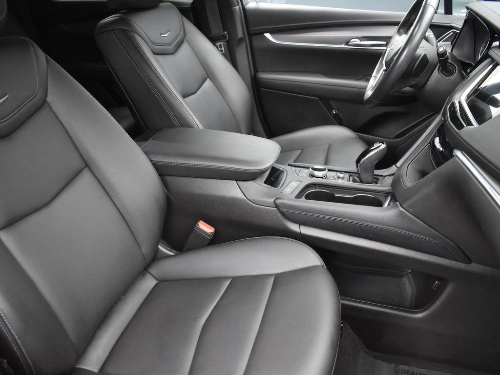 2023 CADILLAC XT5 - Image 30