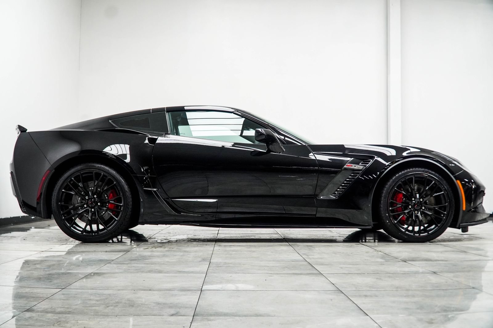 Used 2017 Black Chevrolet Z06 image 7