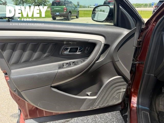 Used 2016 Maroon Ford SEL image 9