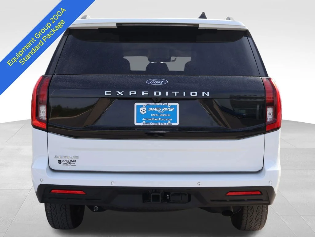 Certified Used 2025 Oxford White Ford Active image 5