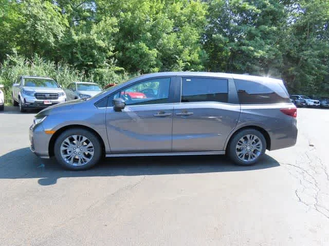 New 2026 Modern Steel Metallic Honda Touring image 3