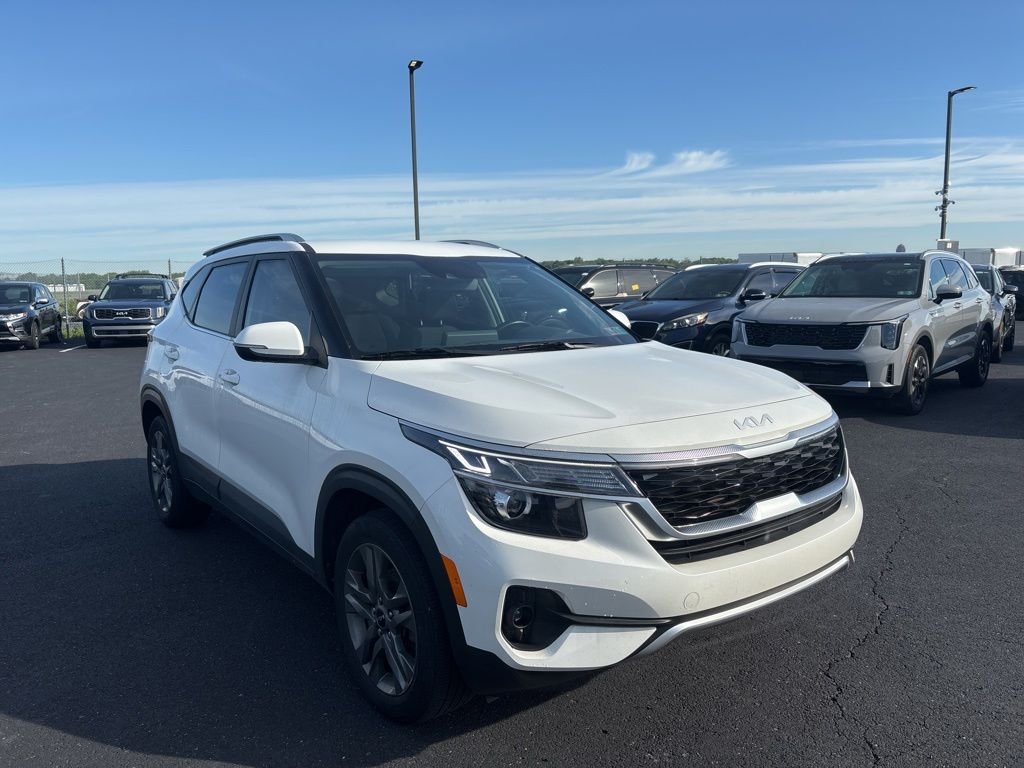 2023 Kia Seltos 2.0 S FWD's photo