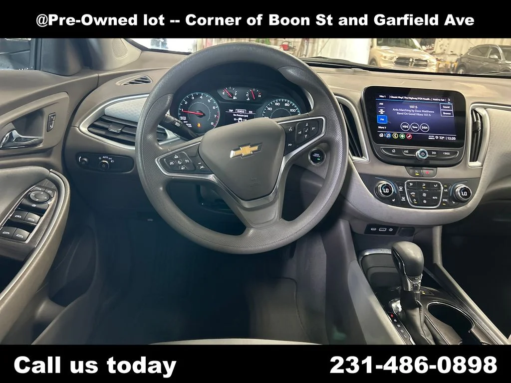 Used 2024 Gray Chevrolet LT image 17