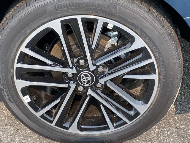 New 2026 Ocean Gem Toyota XLE image 5